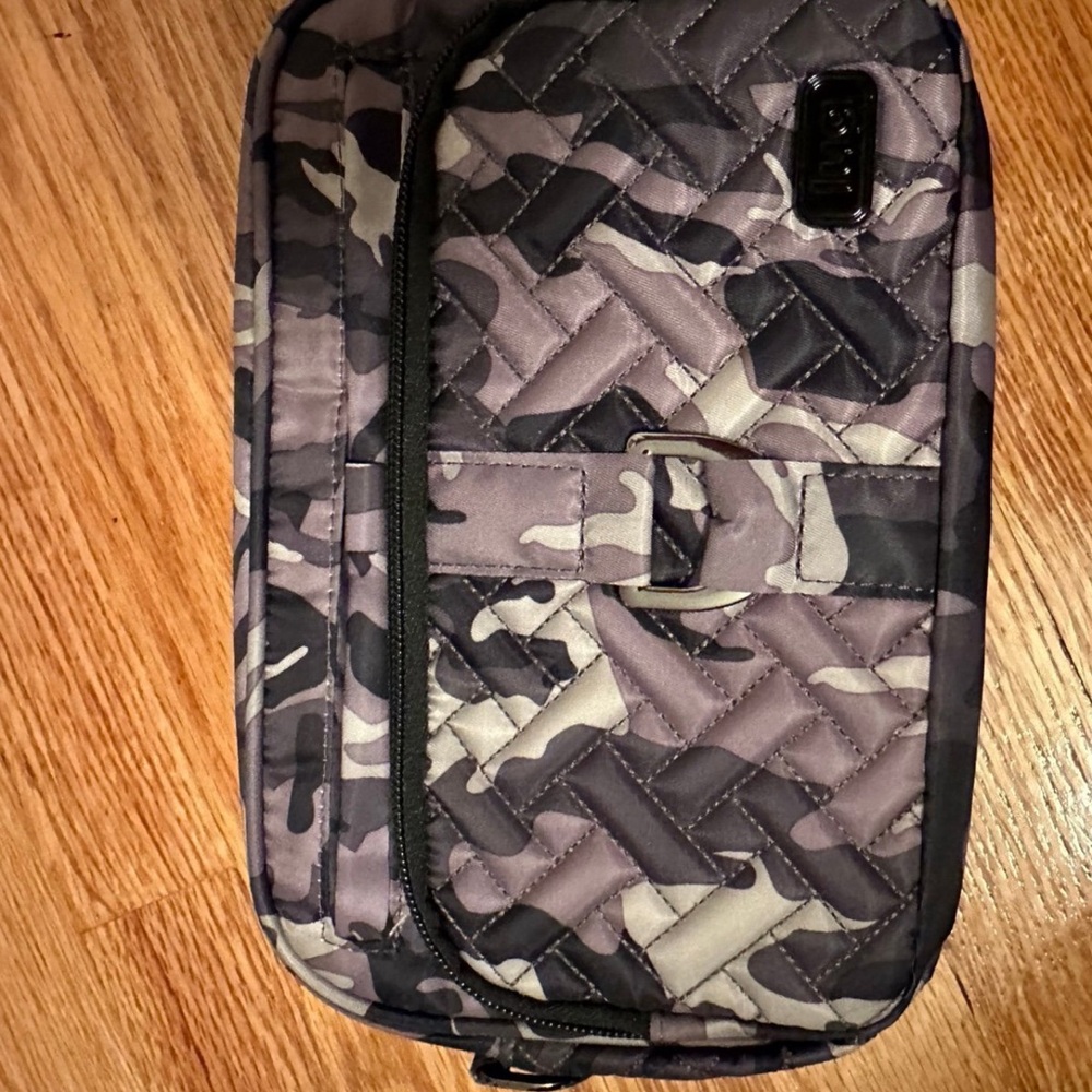 Lug Carousel convertible crossbody. Camo midnight